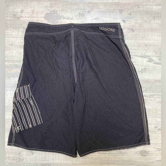 Sessions Black Swim Trunks - Waist 32 - Picture 3 of 6